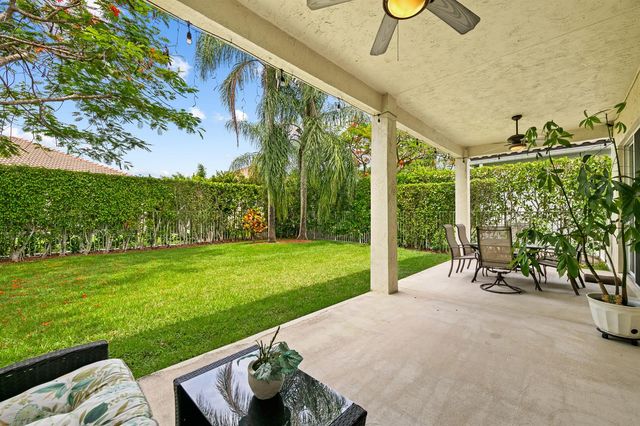 828 Vanda Terrace, Weston, FL 33327