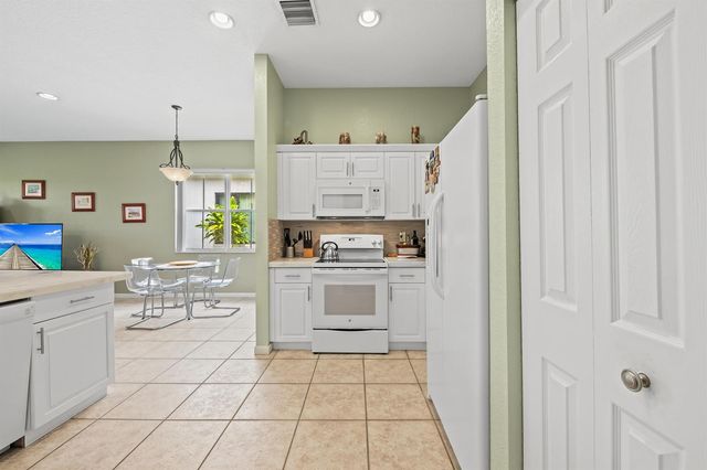 828 Vanda Terrace, Weston, FL 33327