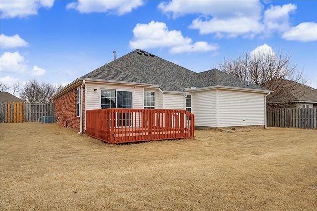 2303 SW Huntwick Avenue, Bentonville, AR 72713