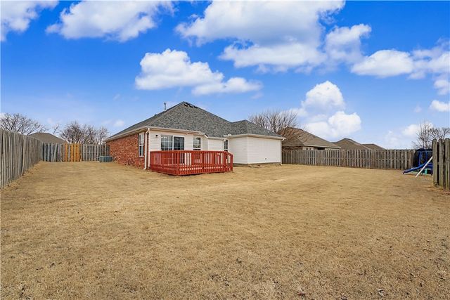 2303 SW Huntwick Avenue, Bentonville, AR 72713