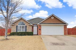 2303 SW Huntwick Avenue, Bentonville, AR 72713