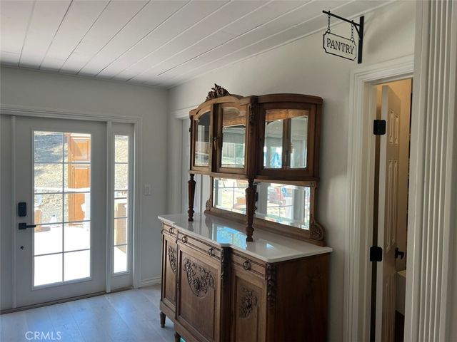 10903 Meads, Orange, CA 92869