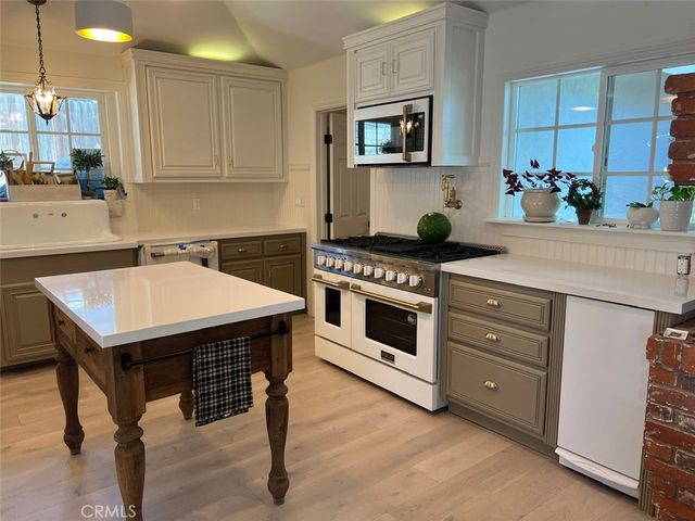 10903 Meads, Orange, CA 92869