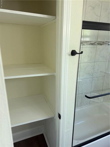 17 Davis ST, Portsmouth, VA 23702