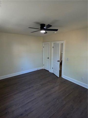 17 Davis ST, Portsmouth, VA 23702