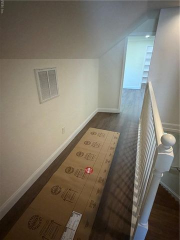 17 Davis ST, Portsmouth, VA 23702