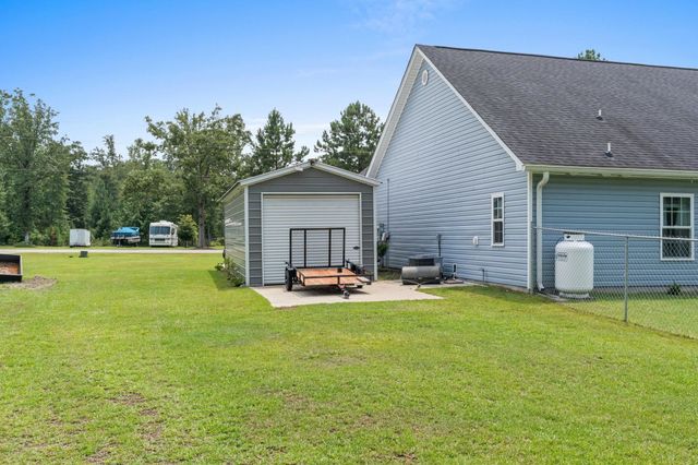 4457 Woodyard Bay Rd., Loris, SC 29569