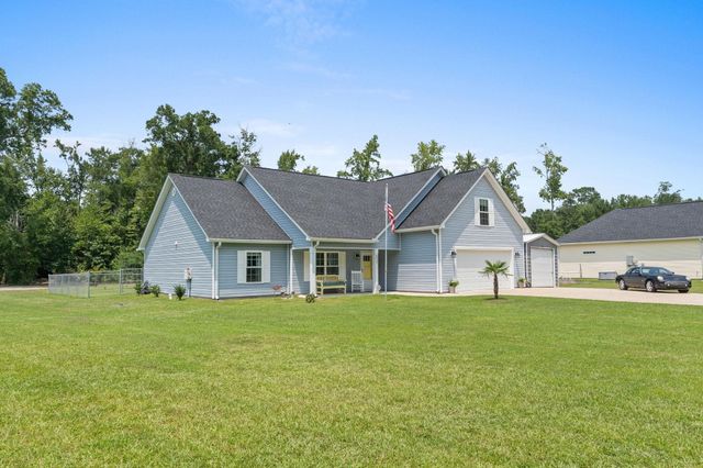 4457 Woodyard Bay Rd., Loris, SC 29569