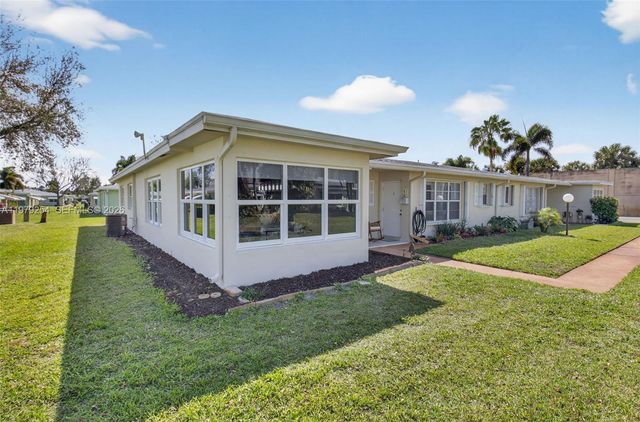 3240 Park Lane D, Boynton Beach, FL 33435