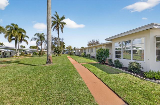 3240 Park Lane D, Boynton Beach, FL 33435