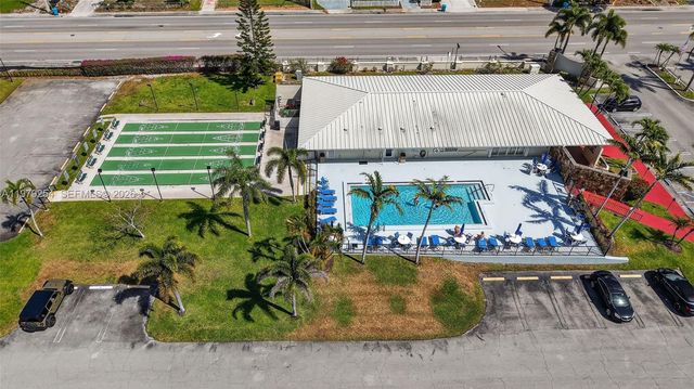 3240 Park Lane D, Boynton Beach, FL 33435