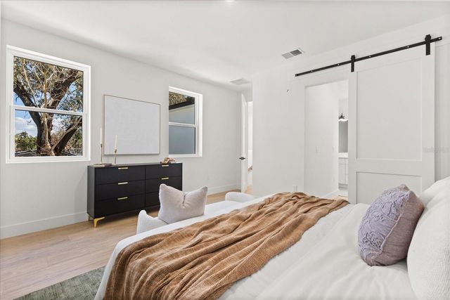 1315 E HARDING STREET, Orlando, FL 32806