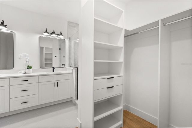 1315 E HARDING STREET, Orlando, FL 32806