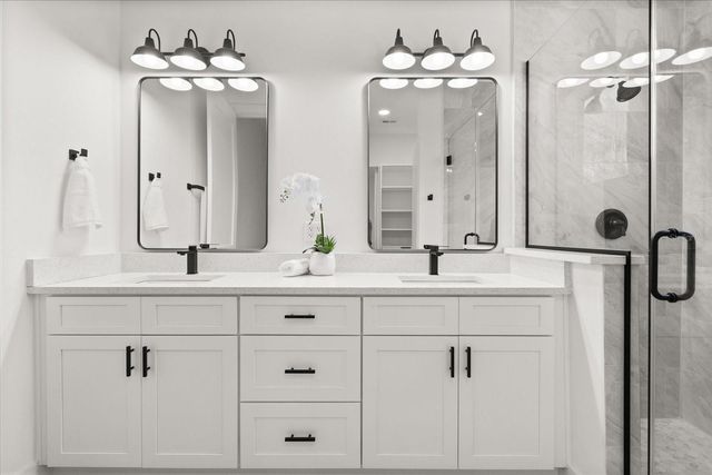 1315 E HARDING STREET, Orlando, FL 32806