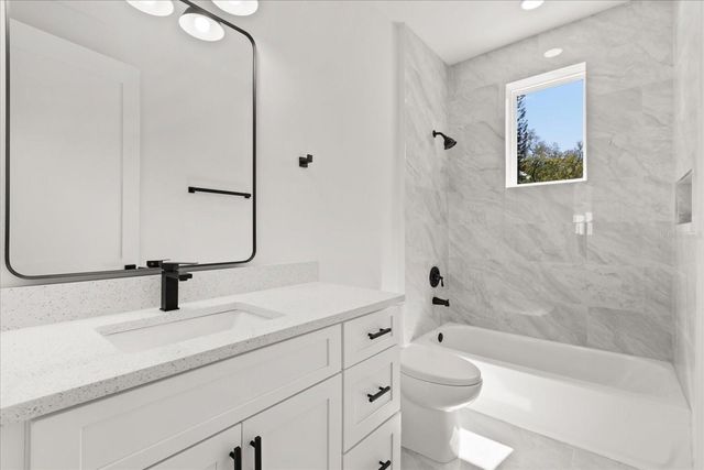 1315 E HARDING STREET, Orlando, FL 32806