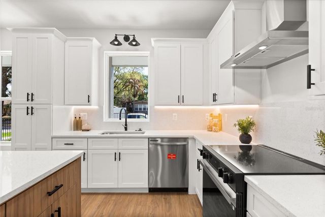 1315 E HARDING STREET, Orlando, FL 32806