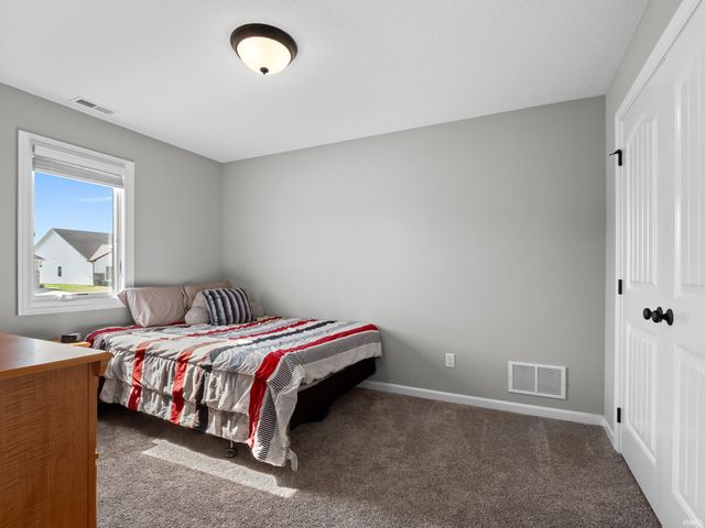 13155 Fringe Tree Trail, Fort Wayne, IN 46814