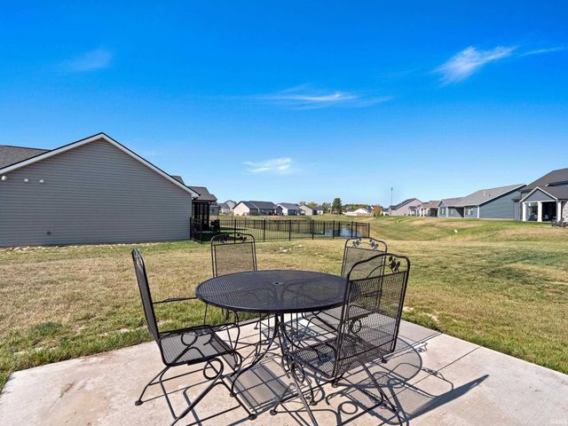 13155 Fringe Tree Trail, Fort Wayne, IN 46814