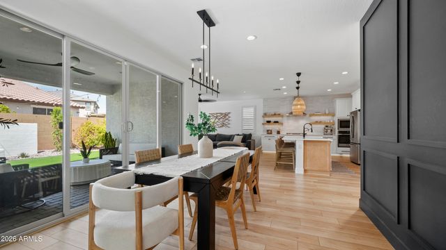 7512 W ODEUM Lane, Phoenix, AZ 85043