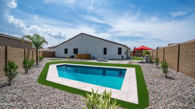 7512 W ODEUM Lane, Phoenix, AZ 85043
