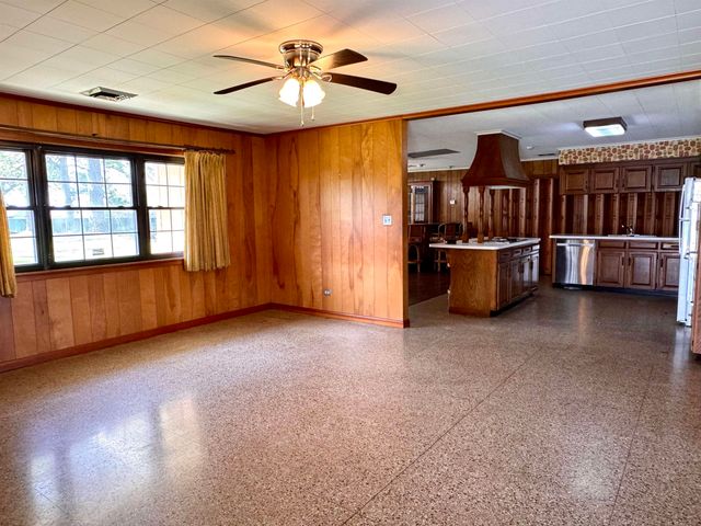 213 Lake Palourde Road, Amelia, LA 70340