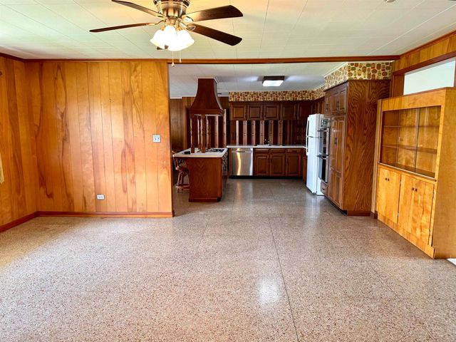 213 Lake Palourde Road, Amelia, LA 70340