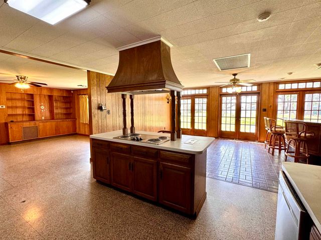 213 Lake Palourde Road, Amelia, LA 70340