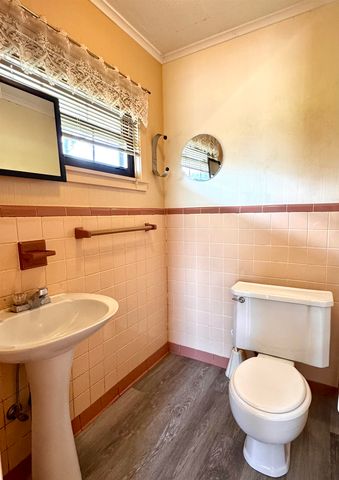 213 Lake Palourde Road, Amelia, LA 70340