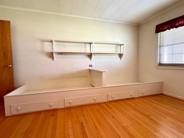 213 Lake Palourde Road, Amelia, LA 70340