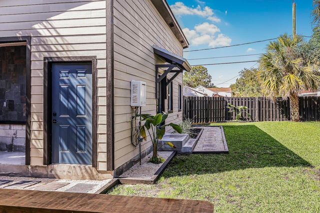 1125 N K Street, Lake Worth Beach, FL 33460