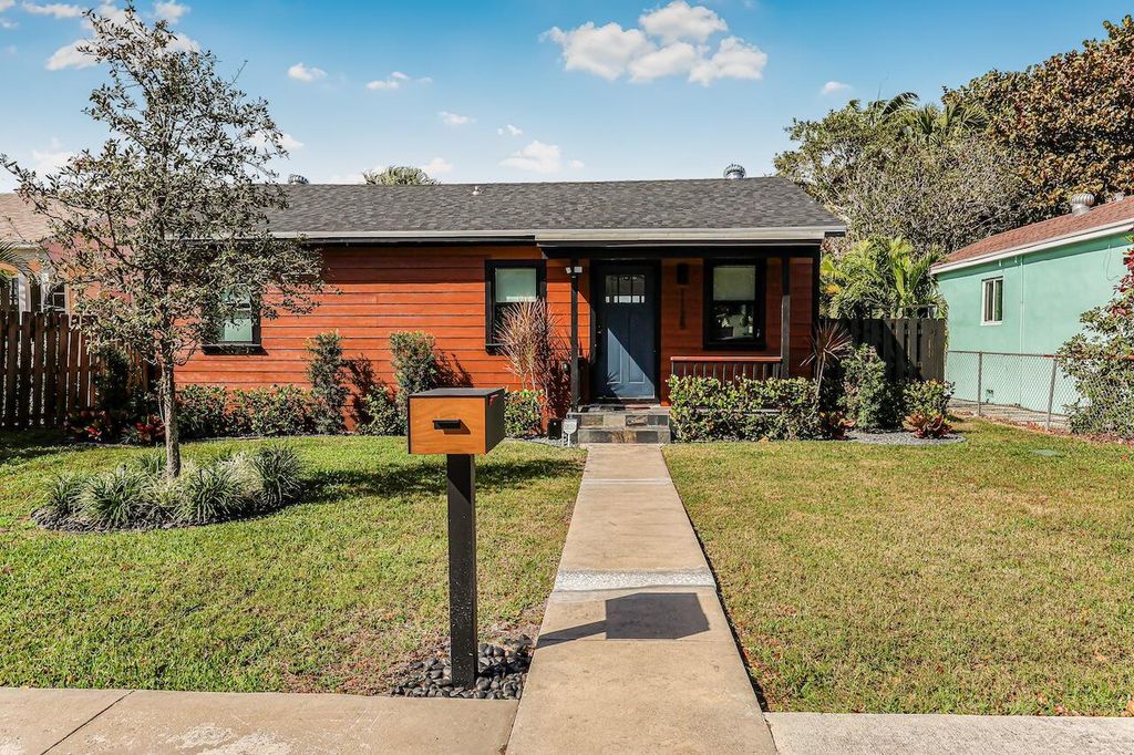 1125 N K Street, Lake Worth Beach, FL 33460