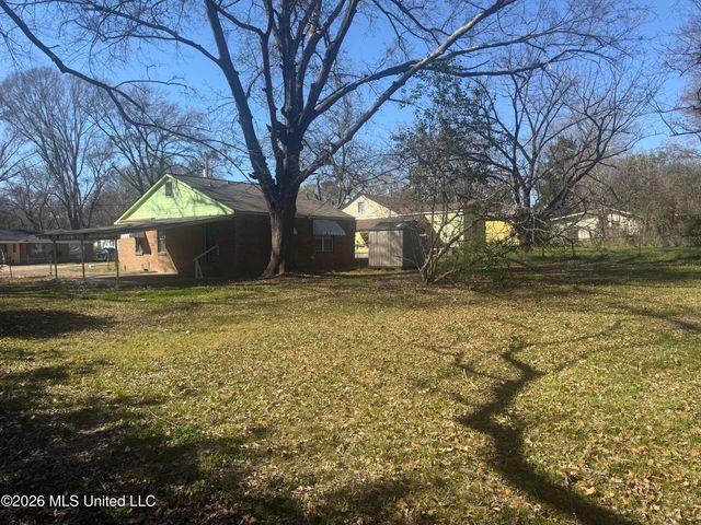 3434 Midlawn Street, Jackson, MS 39213