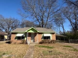 3434 Midlawn Street, Jackson, MS 39213