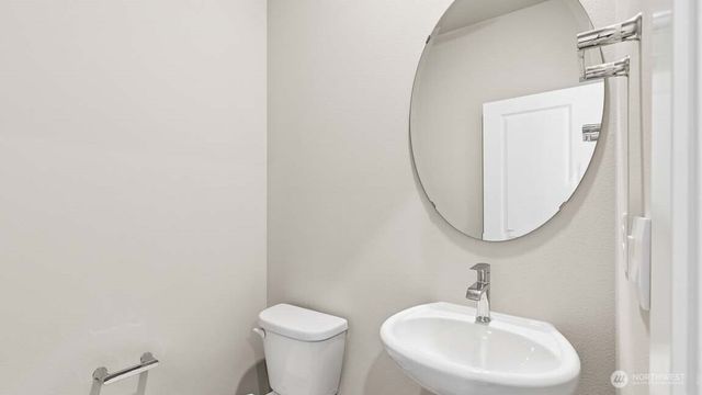 13488 NE 104th Way #6, Kirkland, WA 98033