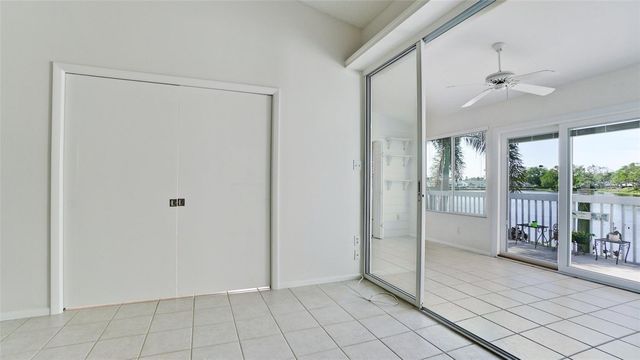 836 WATERSIDE LANE, Bradenton, FL 34209