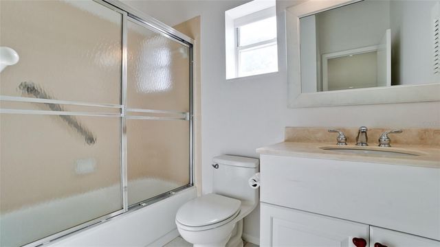 836 WATERSIDE LANE, Bradenton, FL 34209