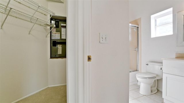 836 WATERSIDE LANE, Bradenton, FL 34209