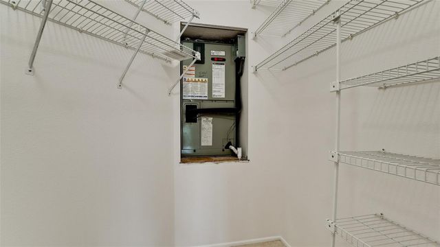 836 WATERSIDE LANE, Bradenton, FL 34209