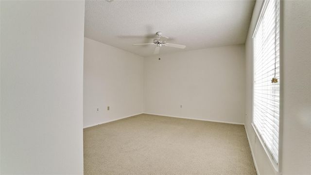 836 WATERSIDE LANE, Bradenton, FL 34209