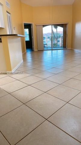 9645 NW 1st Ct 1-303, Pembroke Pines, FL 33024