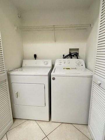 9645 NW 1st Ct 1-303, Pembroke Pines, FL 33024