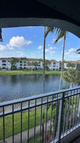 9645 NW 1st Ct 1-303, Pembroke Pines, FL 33024