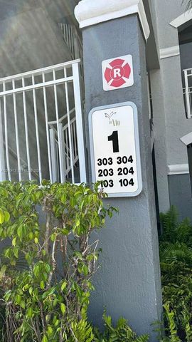 9645 NW 1st Ct 1-303, Pembroke Pines, FL 33024