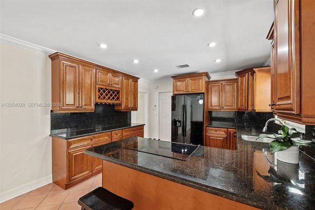 9765 SW 143rd St, Miami, FL 33176