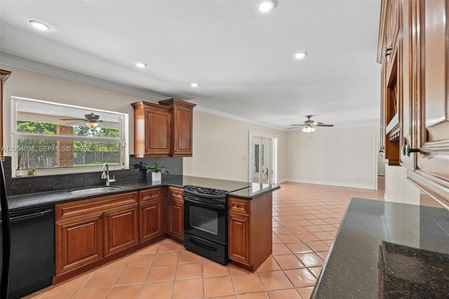 9765 SW 143rd St, Miami, FL 33176