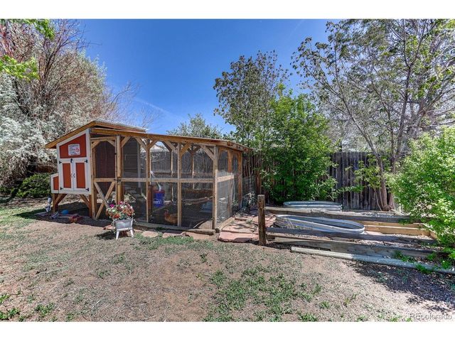 698 S Moline St, Aurora, CO 80012