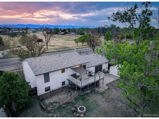 698 S Moline St, Aurora, CO 80012