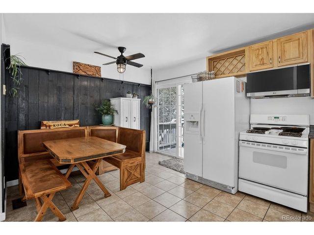 698 S Moline St, Aurora, CO 80012