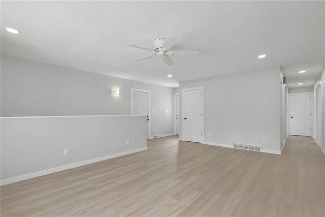 966 Eastview Avenue, Marion, IA 52302