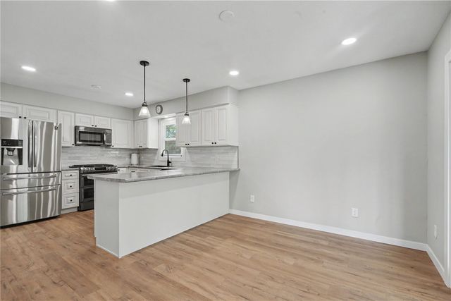 966 Eastview Avenue, Marion, IA 52302